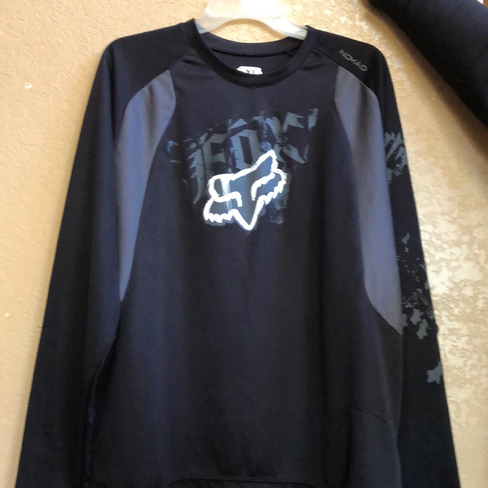 Fox long sleeve shirt